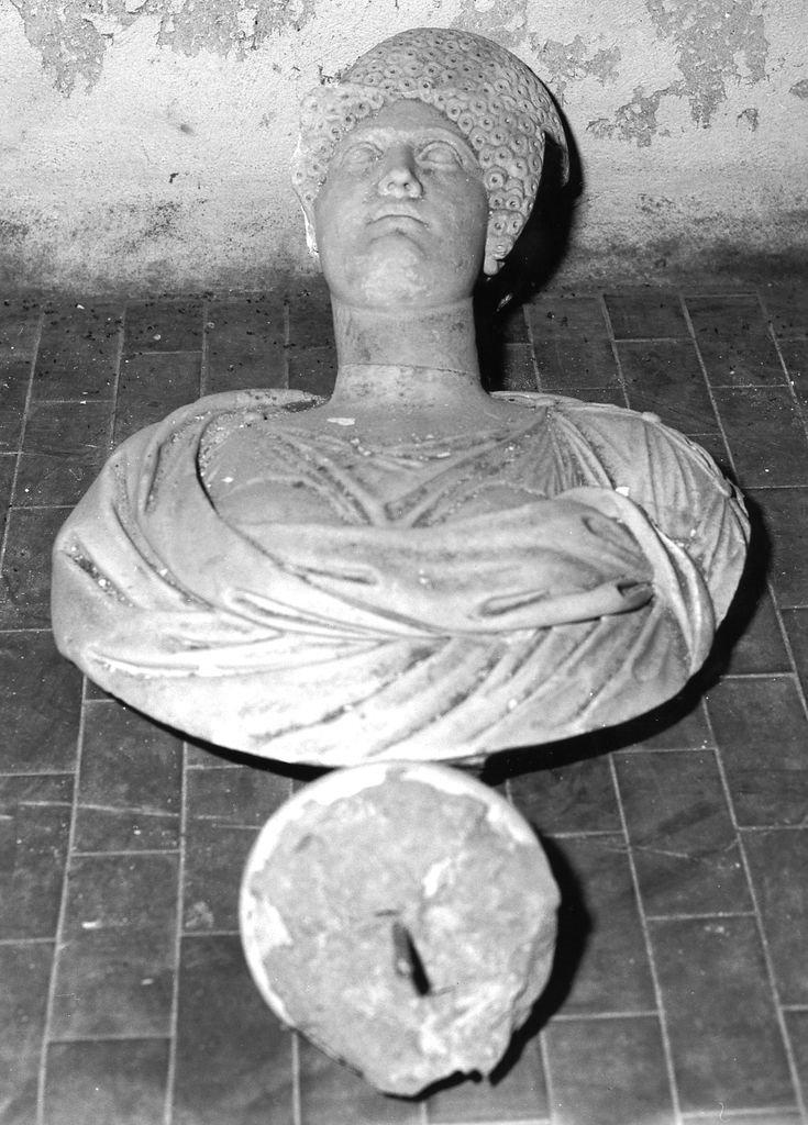 Busto femminile (scultura) - bottega italiana (seconda metà sec. XVIII)