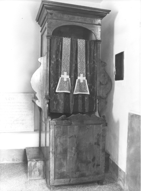 confessionale - bottega italiana (sec. XIX)