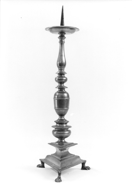 candeliere, serie - bottega toscana (secc. XVIII/ XIX)