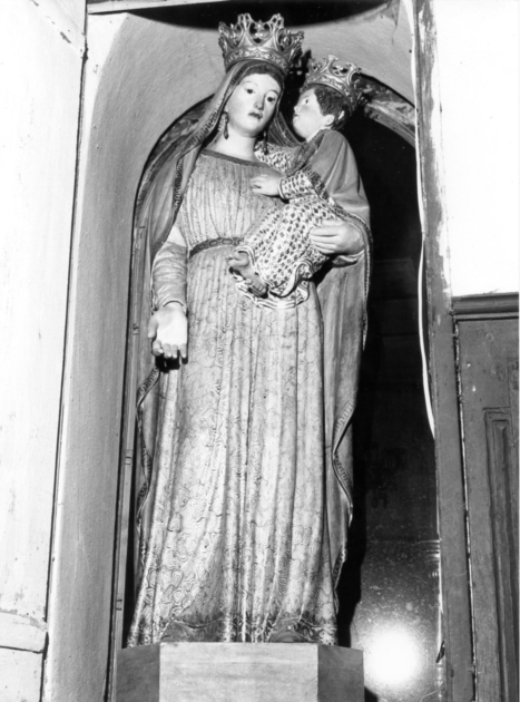 MADONNA CON BAMBINO (statua) - bottega italiana (sec. XIX)