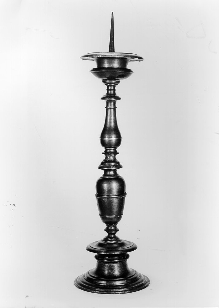 candeliere, serie - bottega toscana (secc. XVII/ XVIII)