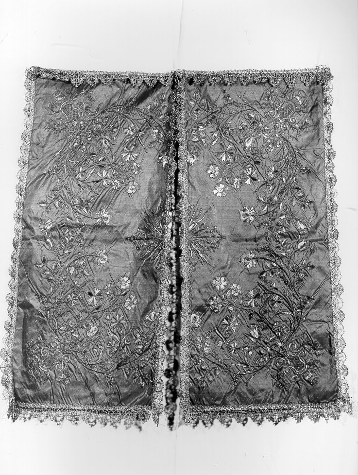 conopeo di tabernacolo - manifattura italiana (sec. XVIII)