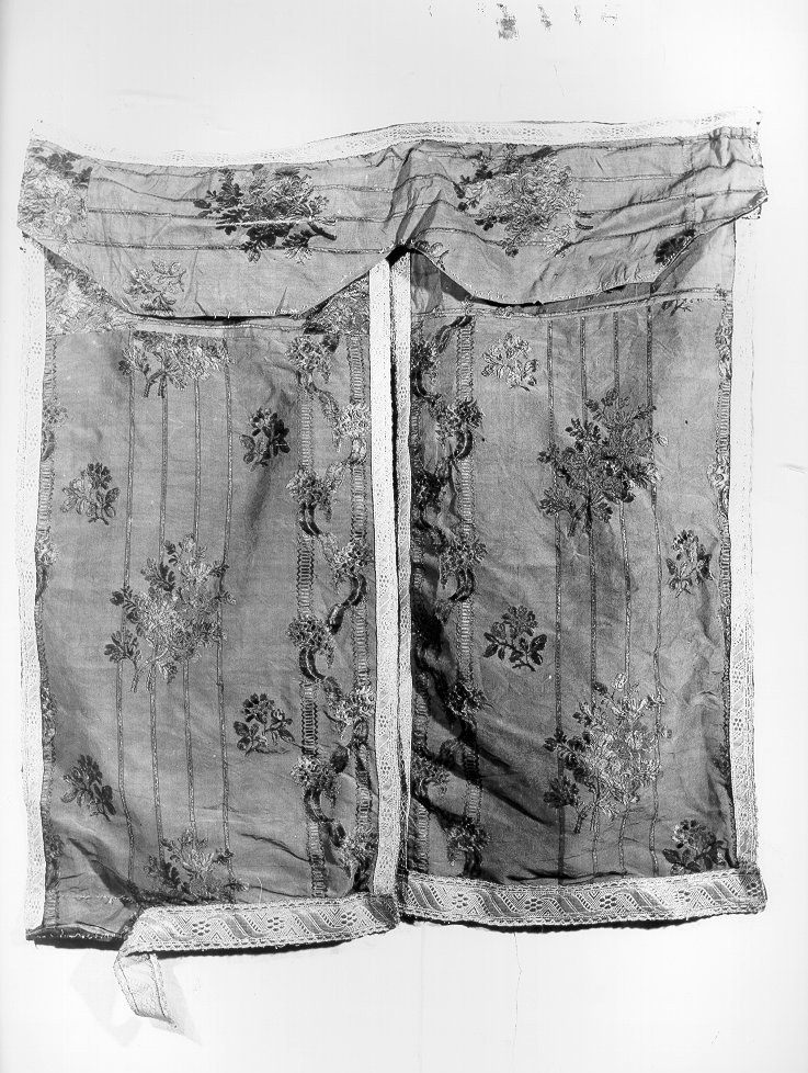 conopeo di tabernacolo - manifattura italiana (sec. XVIII)