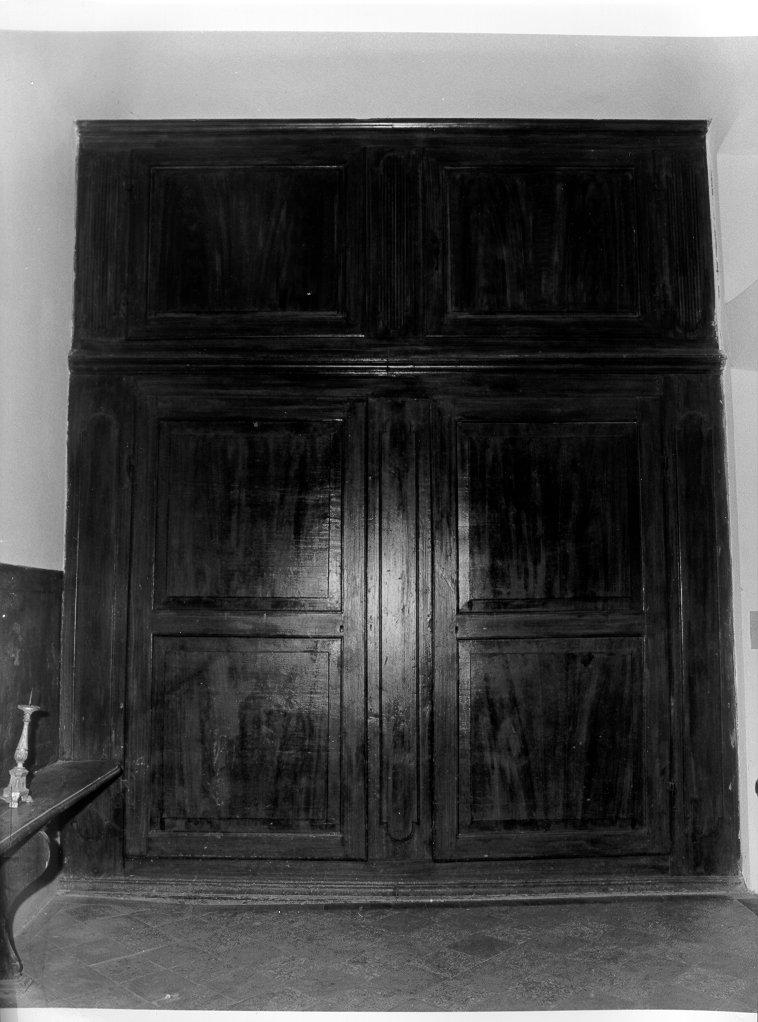 armadio - a muro - ambito toscano (sec. XIX)