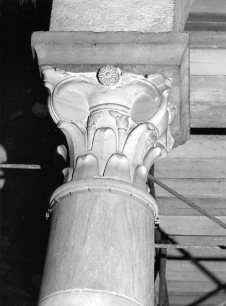 capitello corinzio - bottega italiana (secc. XVI/ XVII)