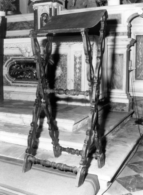 leggio - bottega lucchese (prima metà sec. XIX)