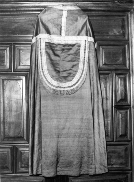 piviale - manifattura lucchese (metà sec. XIX)