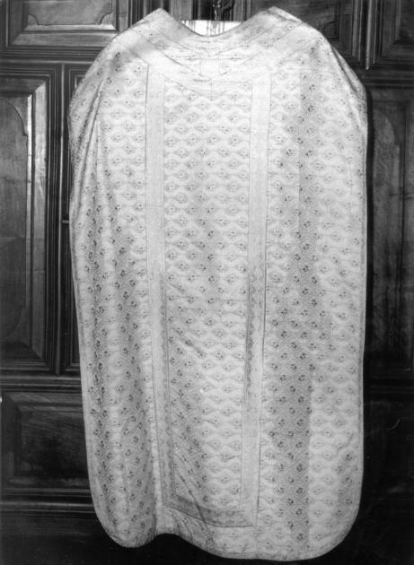 paramento liturgico - manifattura lucchese (fine/inizio secc. XVIII/ XIX)