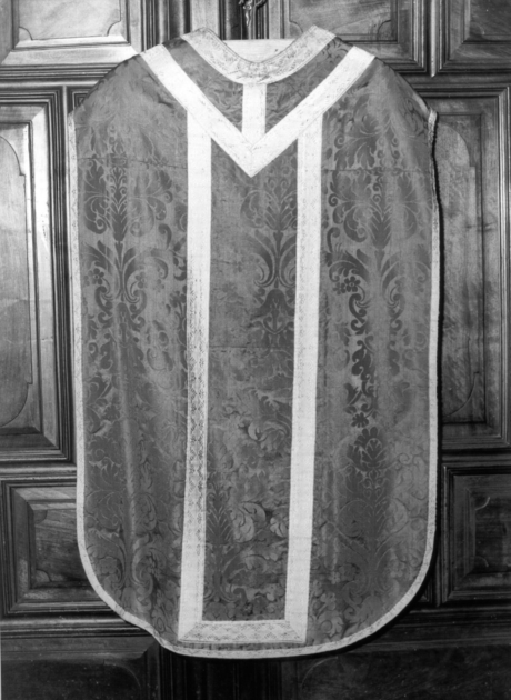 paramento liturgico - manifattura lucchese (secondo quarto sec. XIX)