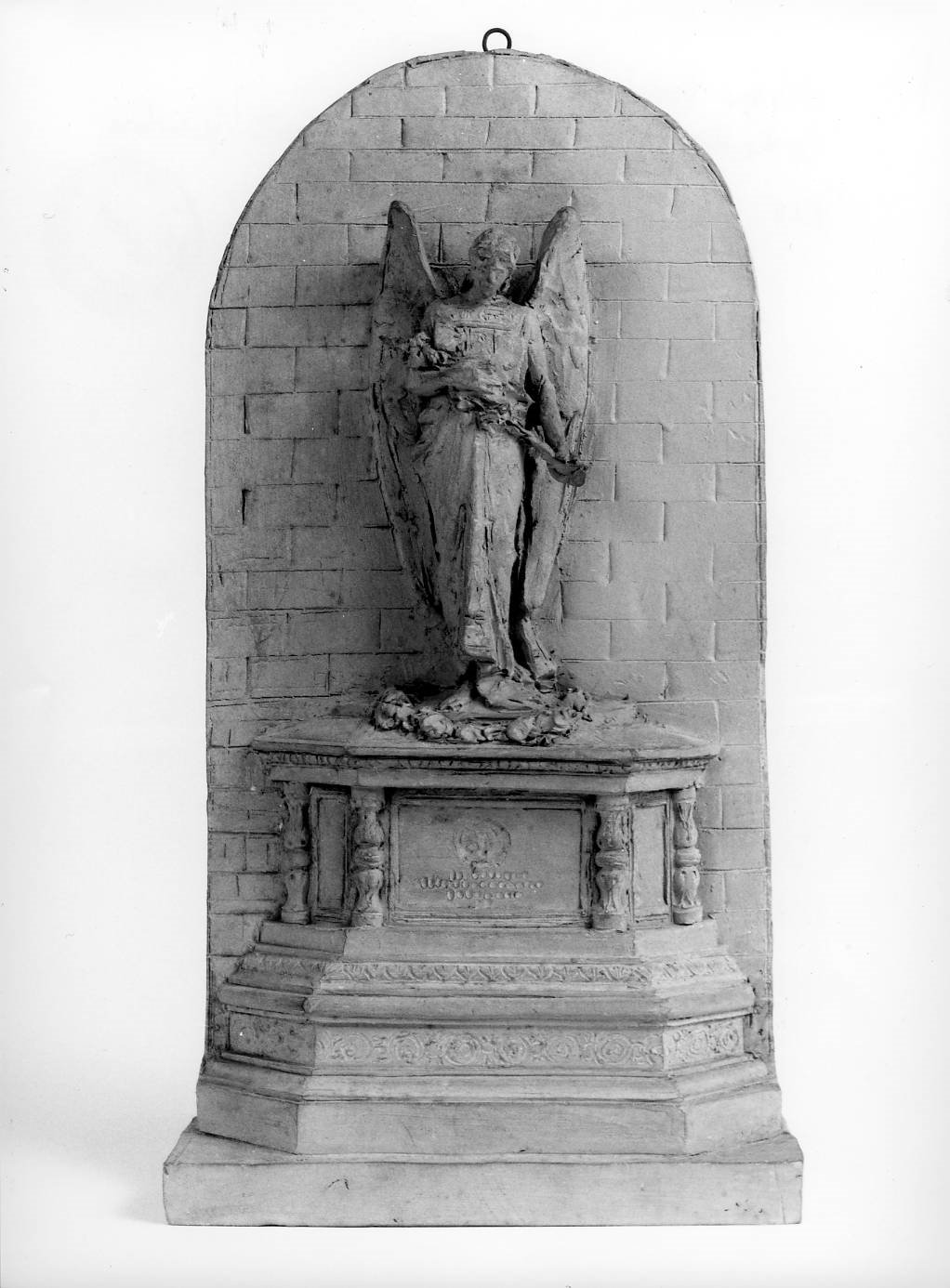 angelo (scultura) di Lucchesi Urbano (ultimo quarto sec. XIX)