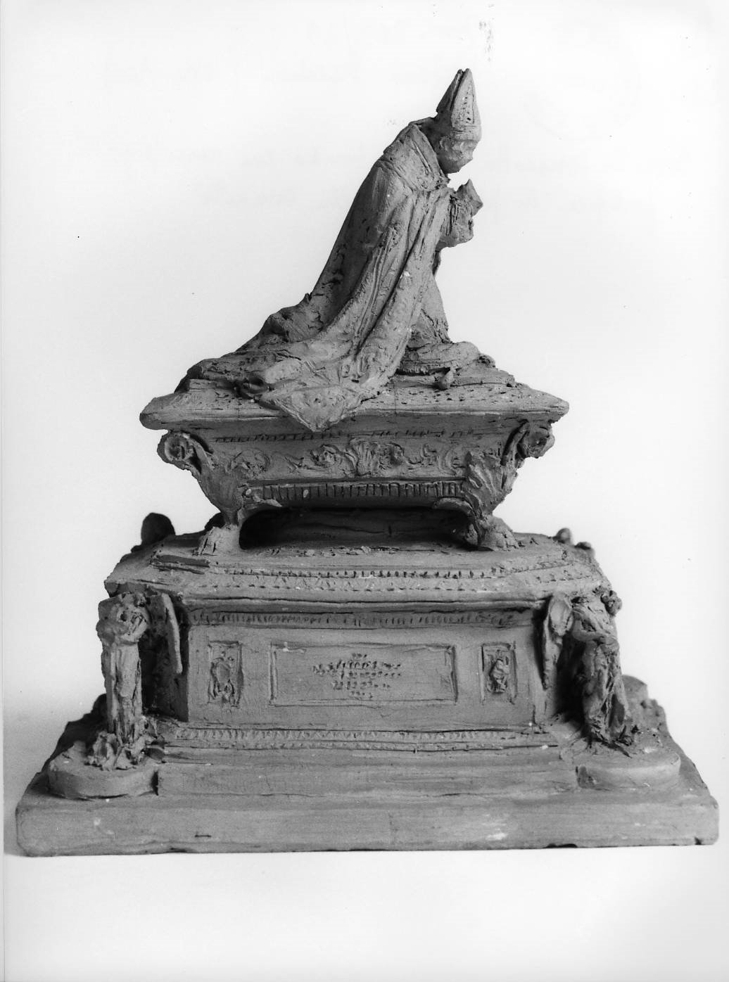 scultura di Lucchesi Urbano (ultimo quarto sec. XIX)