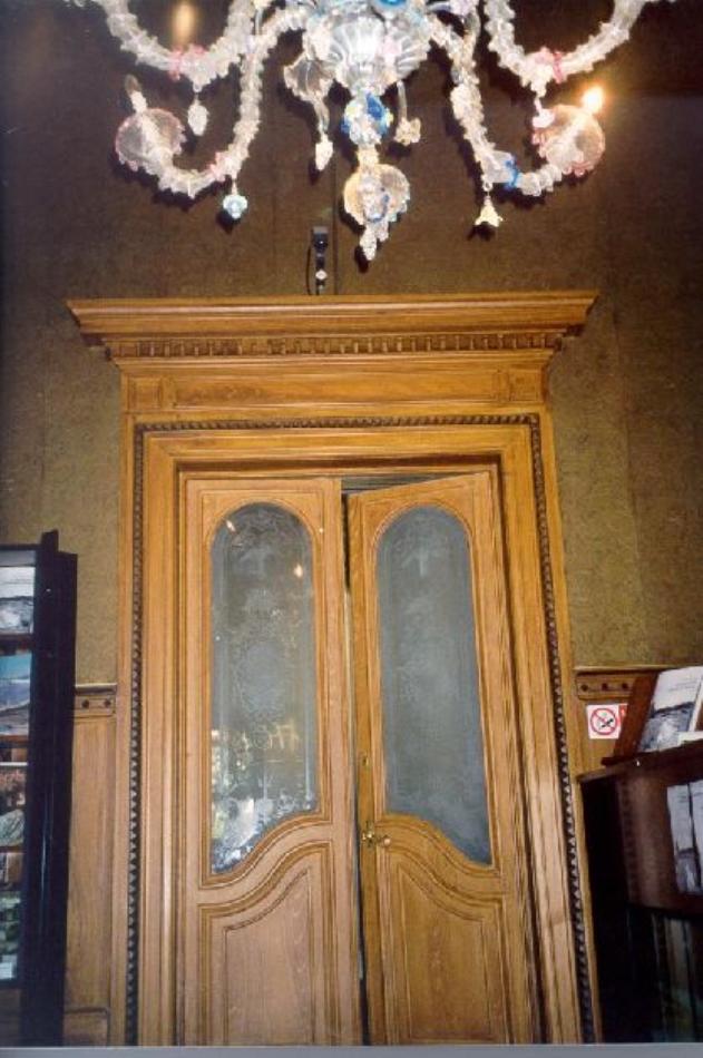 motivi decorativi geometrici (mostra di porta, serie) - bottega livornese (sec. XIX)
