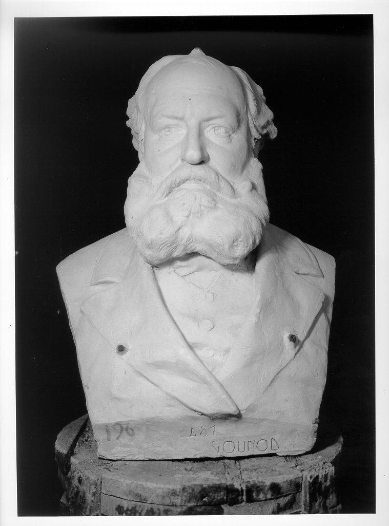 busto ritratto d'uomo (modello, opera isolata) di Lazzerini Alessandro (sec. XX)