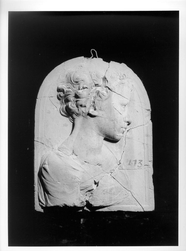 RITRATTO DI BAMBINO (formella, opera isolata) - bottega italiana (metà sec. XX)