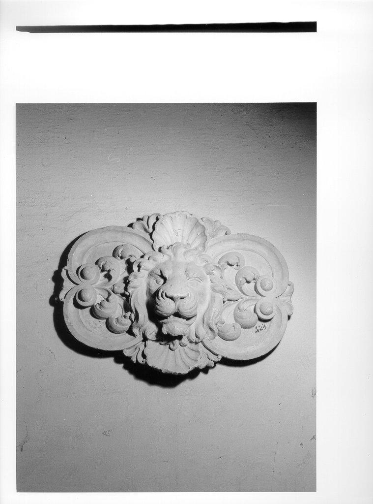 rilievo, elemento d'insieme - bottega italiana (metà sec. XX)