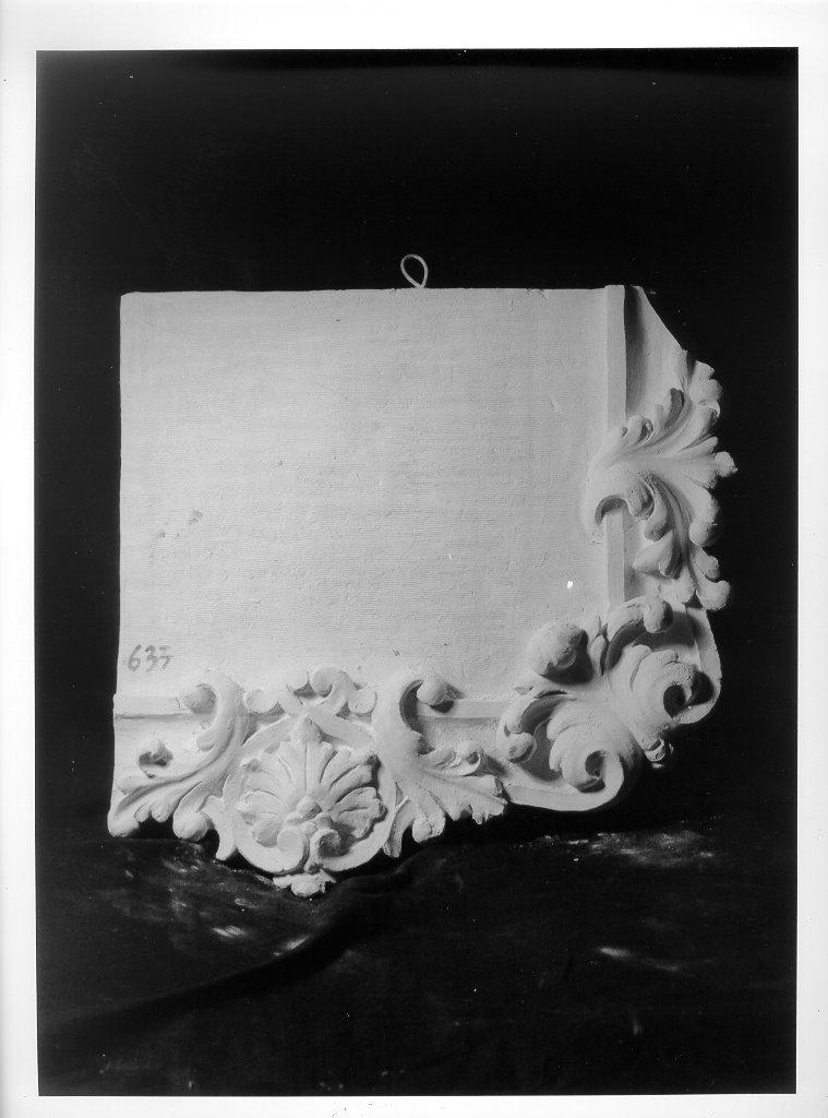 cornice, elemento d'insieme - bottega italiana (metà sec. XX)