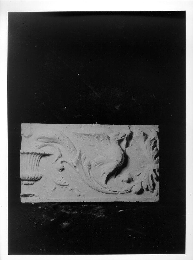 decorazione plastico-architettonica, elemento d'insieme - bottega italiana (metà sec. XX)