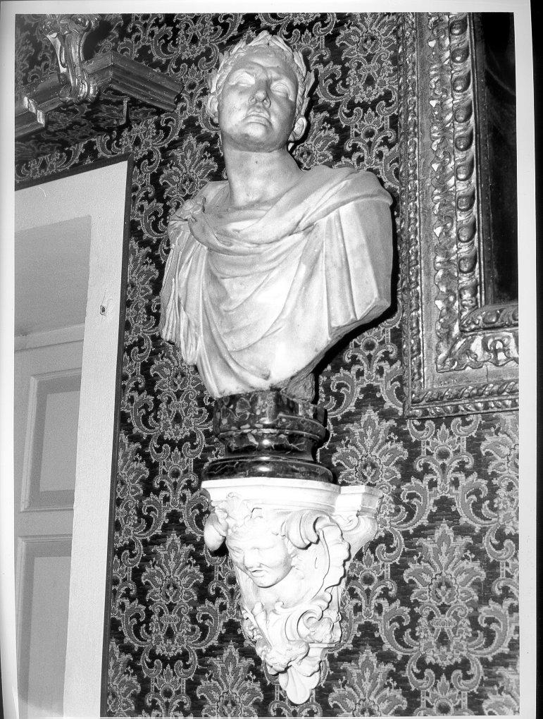 busto ritratto di Giulio Cesare (busto) di Cybei Giovanni Antonio (sec. XVIII)