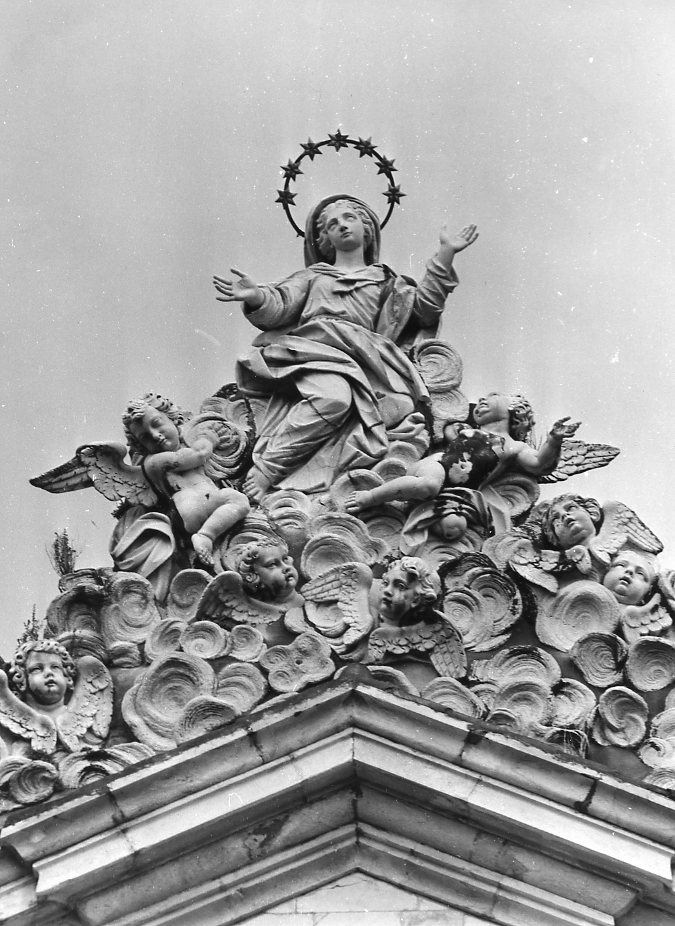 Madonna Assunta con angeli (scultura) di Iorio Diego, Franchi Pompeo (sec. XVIII)