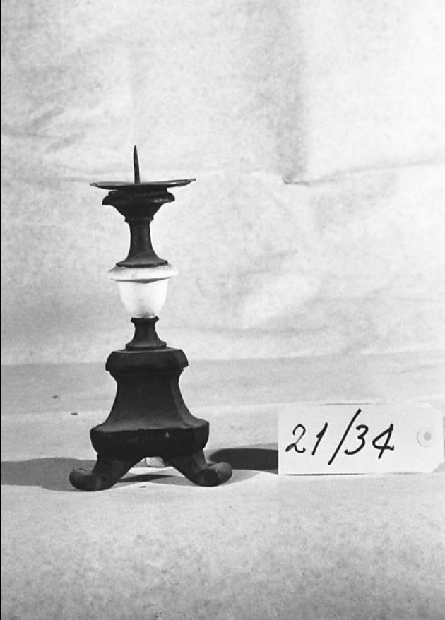 candeliere, serie - bottega pisana (seconda metà sec. XVIII)