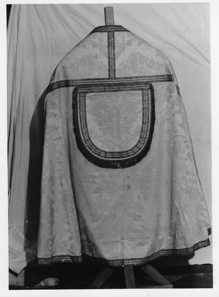 piviale - manifattura italiana (primo quarto sec. XX)