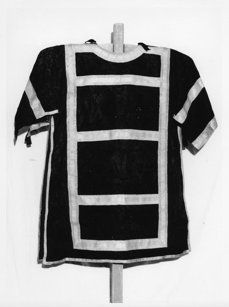 dalmatica, serie - manifattura toscana (seconda metà sec. XVIII)