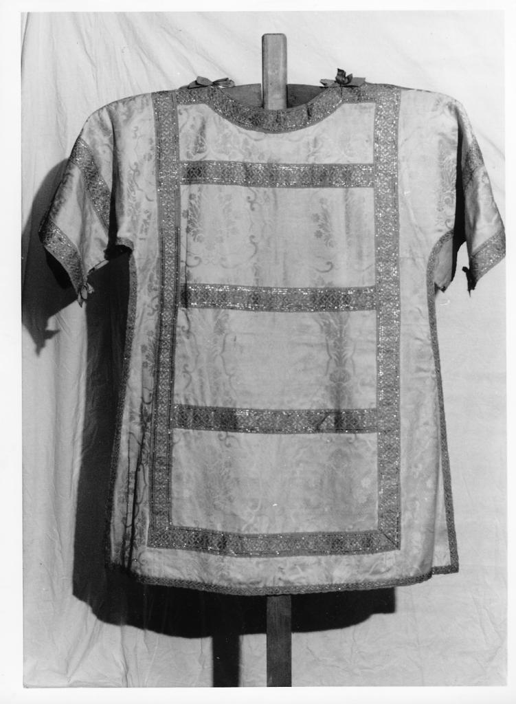 dalmatica - manifattura italiana (primo quarto sec. XX)