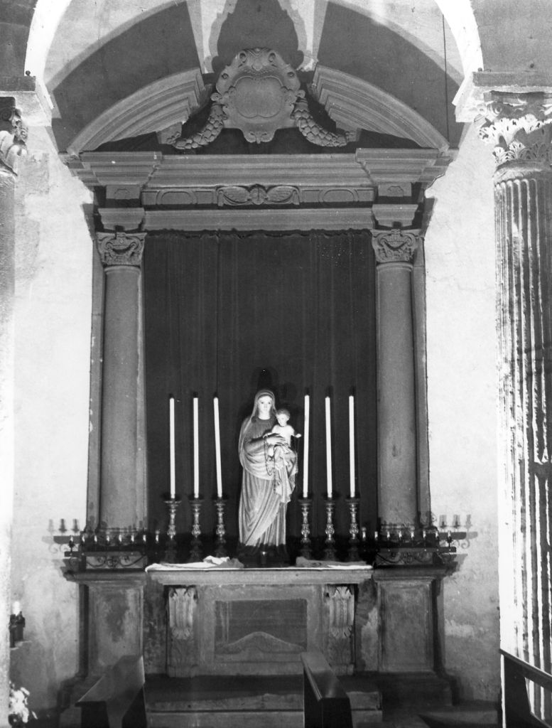 altare - bottega apuana (sec. XVII)