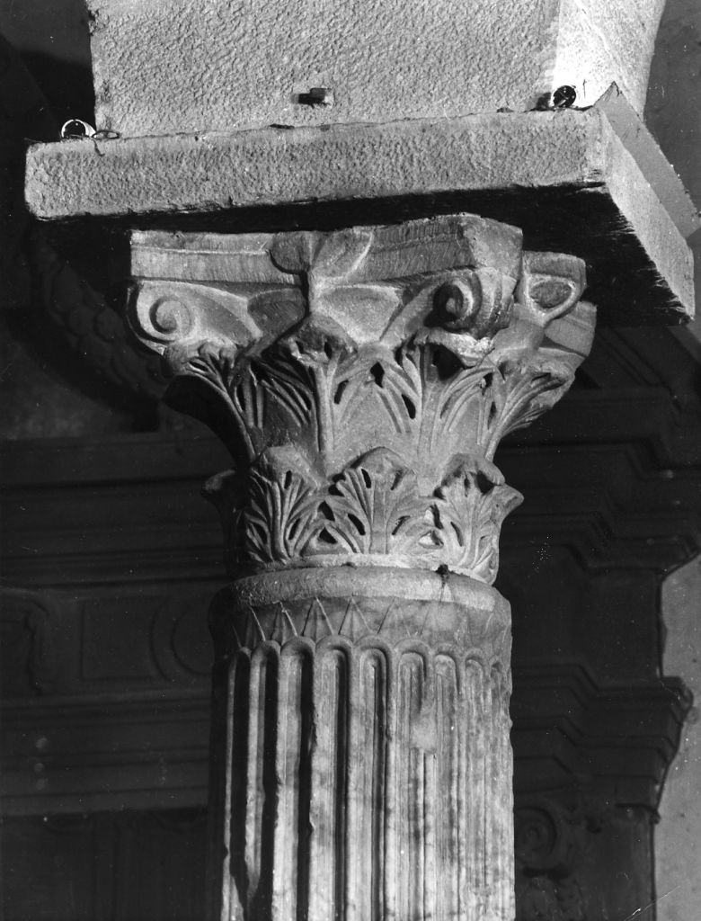 capitello - bottega romana, bottega toscana (sec. III)