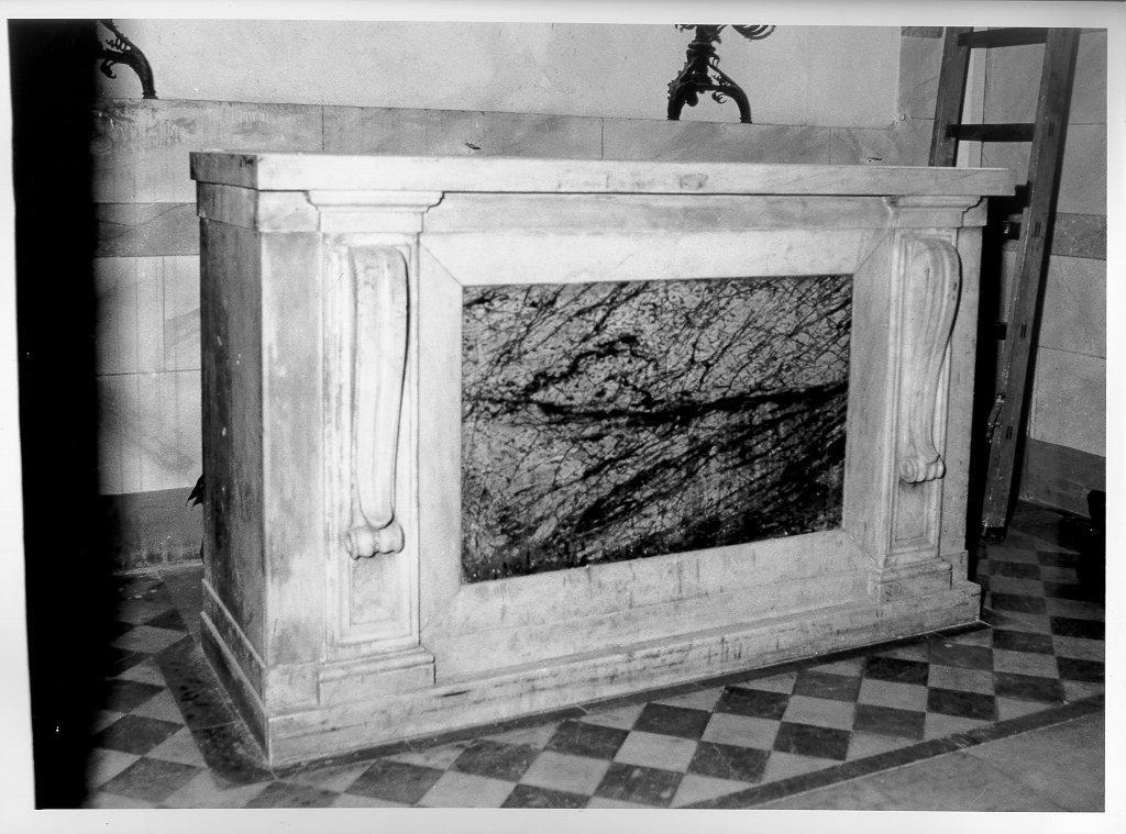 mensa d'altare - bottega pisana (sec. XVIII)