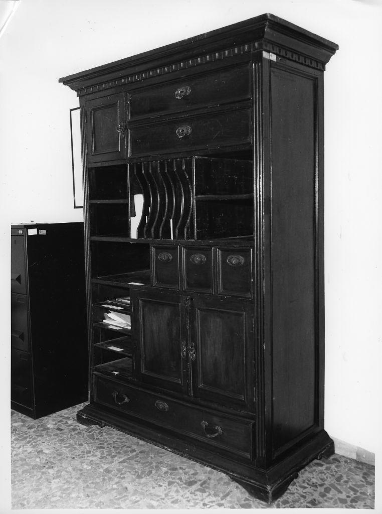 mobile - bottega toscana (seconda metà sec. XIX)