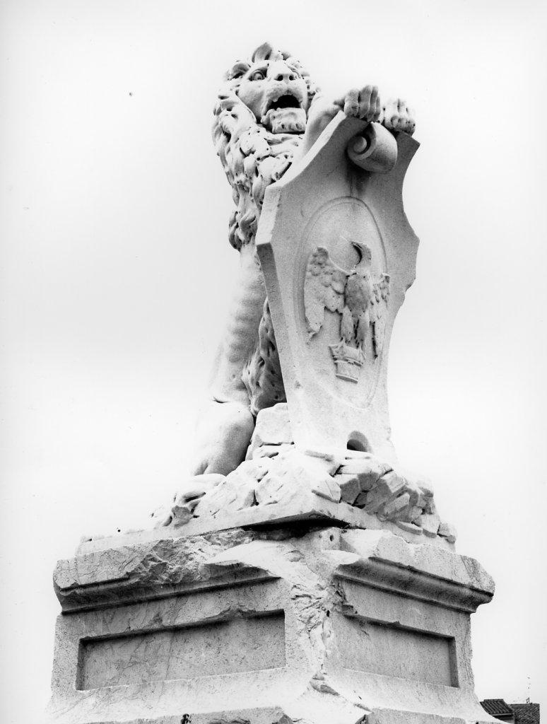 leone rampante (statua) - bottega pisana (ultimo quarto sec. XIX)