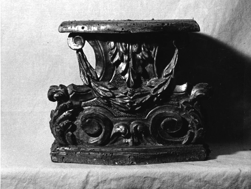 base - bottega toscana (prima metà sec. XIX)