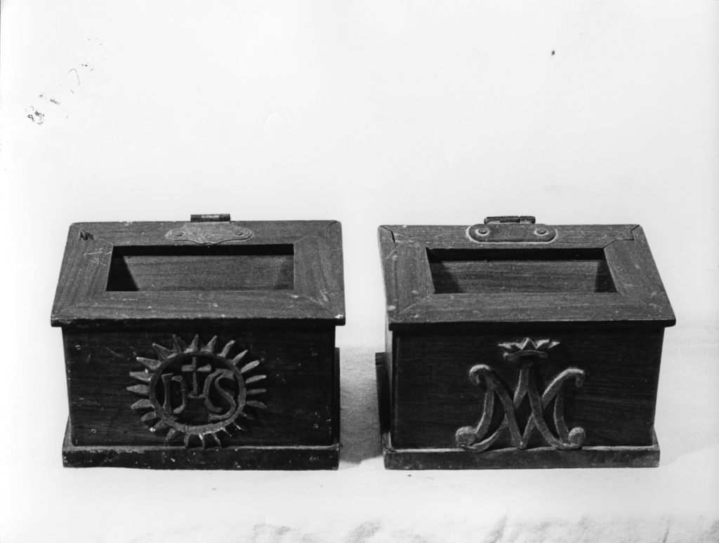 cassetta per elemosine, serie - bottega toscana (fine/inizio secc. XIX/ XX)