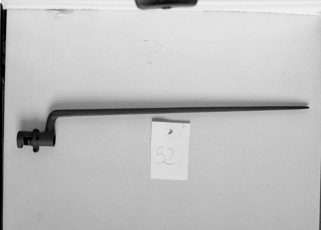 baionetta - a ghiera - bottega francese (metà sec. XIX)