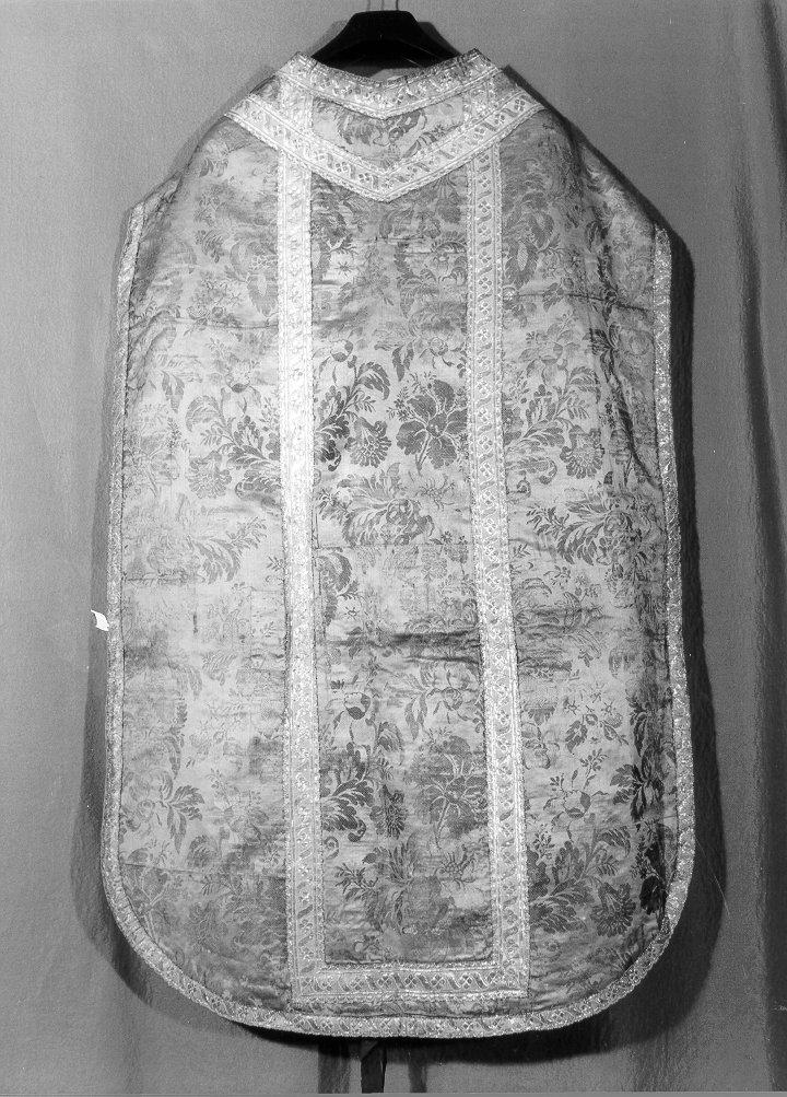 paramento liturgico - manifattura italiana (seconda metà sec. XVIII)