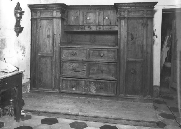 mobile da sacrestia - bottega toscana (sec. XVIII)