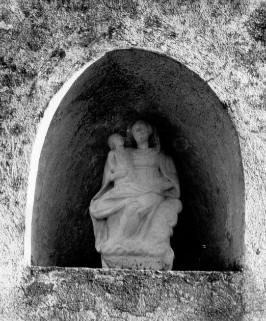 MADONNA IN TRONO CON BAMBINO (statuetta) - bottega apuo-versiliese (sec. XVIII)