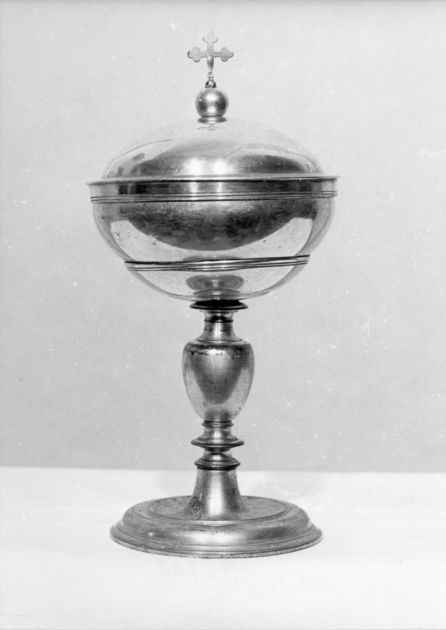 pisside - bottega italiana (fine/inizio secc. XVI/ XVII)