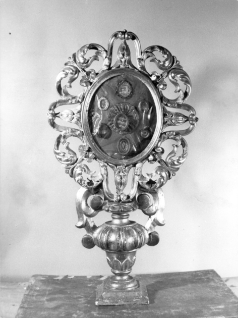 reliquiario - bottega lucchese (prima metà sec. XIX)