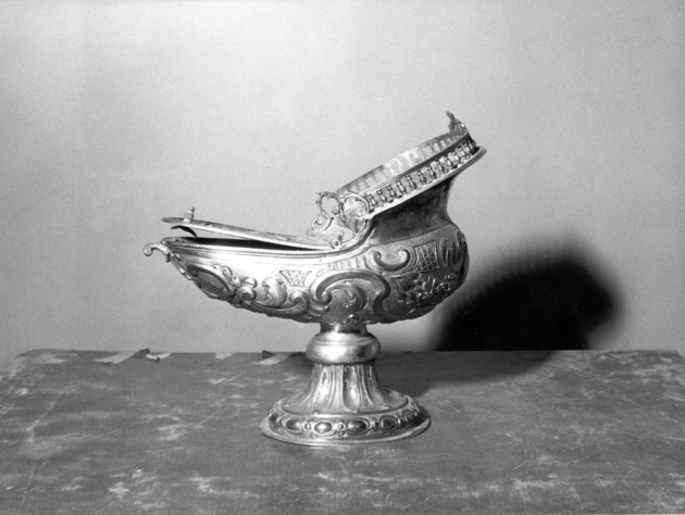 navicella portaincenso - a galeone di Mugnani Domenico Antonio (sec. XVIII)