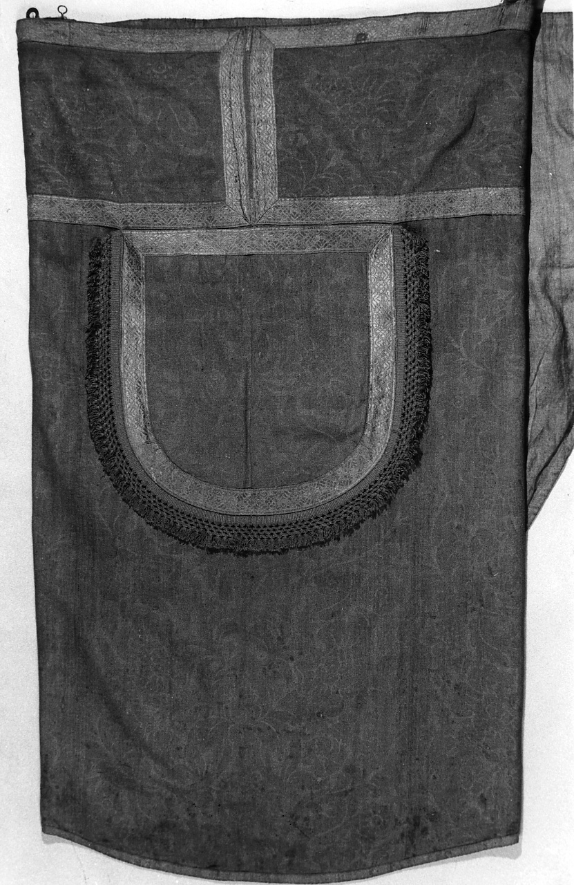 piviale, serie - manifattura italiana (seconda metà sec. XVII)