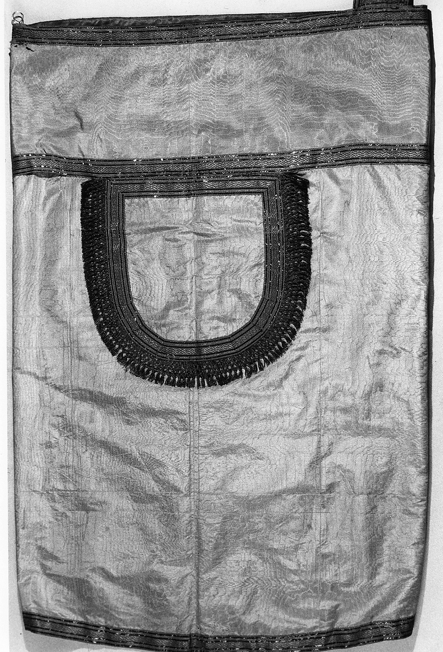 piviale, opera isolata - manifattura italiana (prima metà sec. XIX)