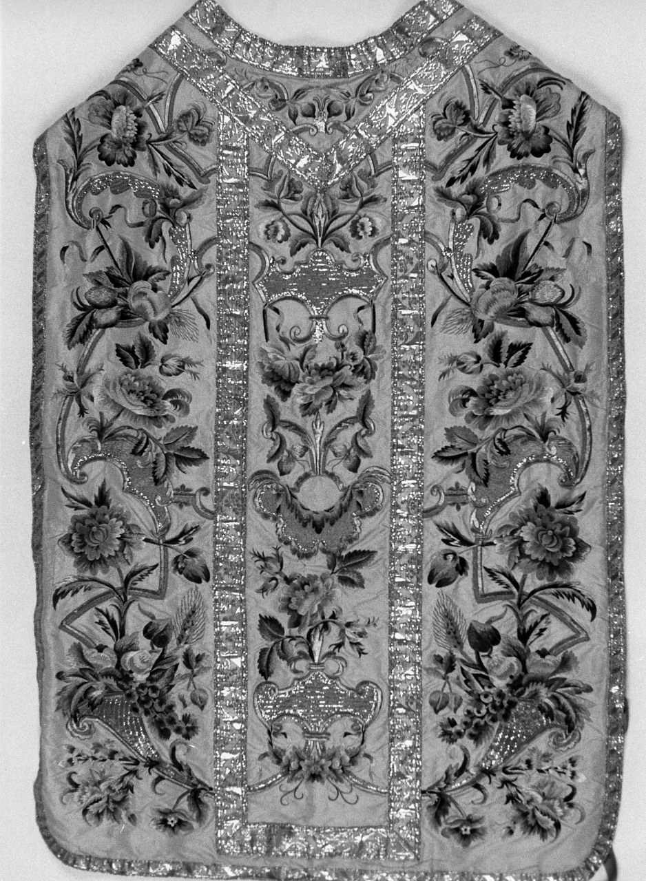 pianeta, elemento d'insieme - bottega pontremolese (metà sec. XIX)