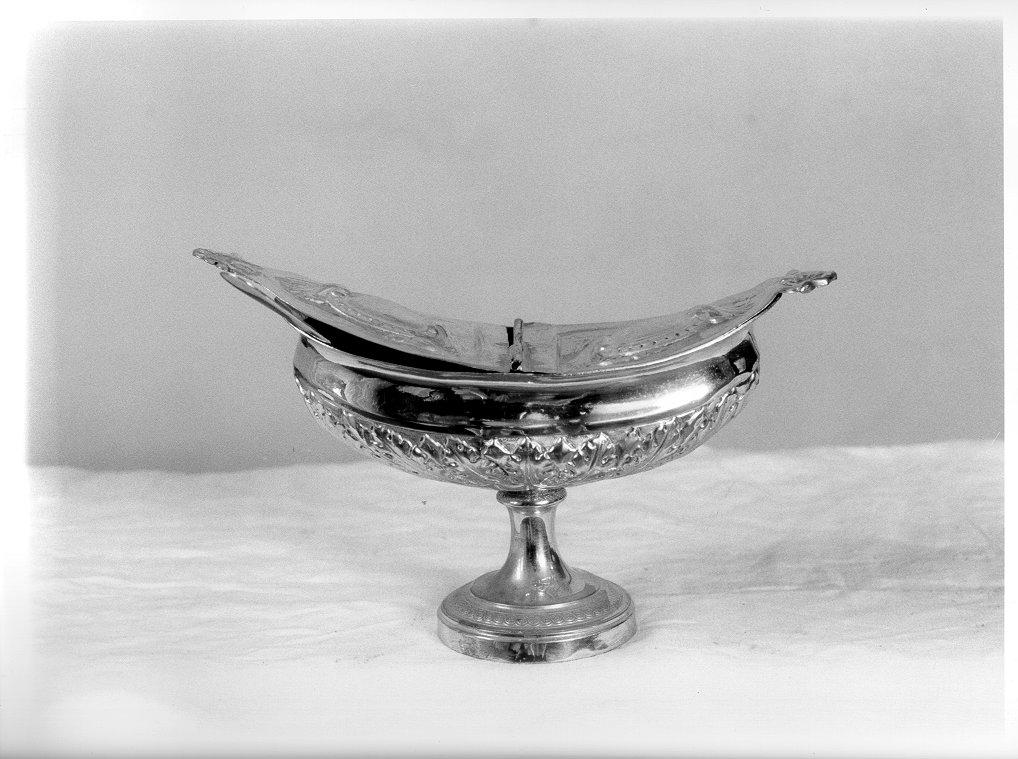 navicella portaincenso, elemento d'insieme - bottega toscana (fine sec. XIX)