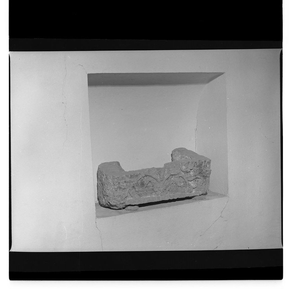 rilievo, frammento - ambito italiano (sec. X)