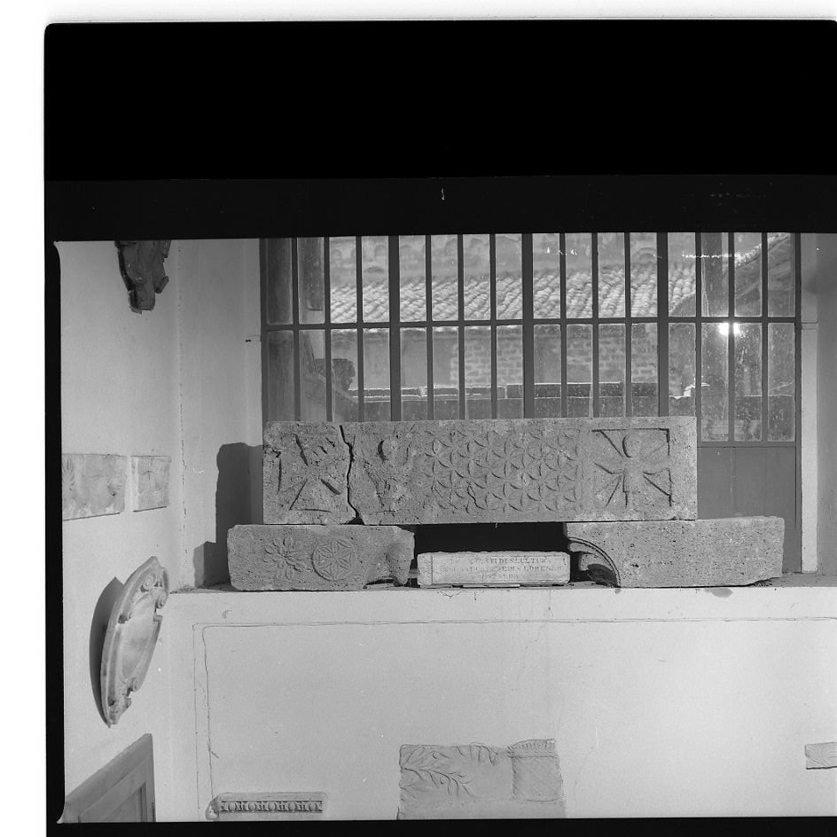 architrave di portale - ambito toscano (sec. XI, sec. XII)