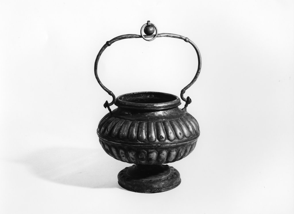 secchiello per l'acqua benedetta - bottega toscana (sec. XVIII)