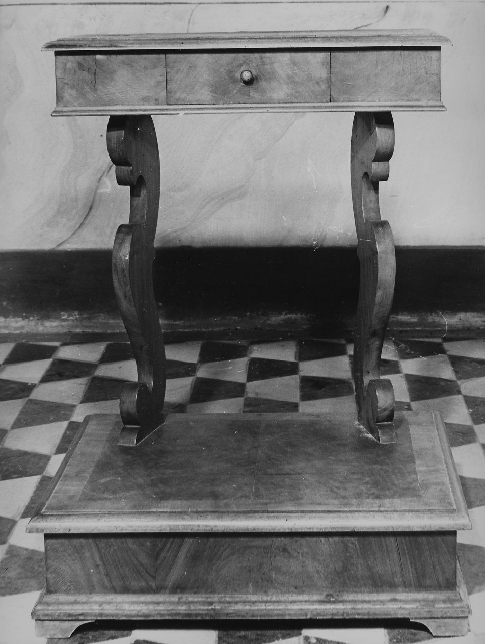 inginocchiatoio - bottega pisana (sec. XIX)