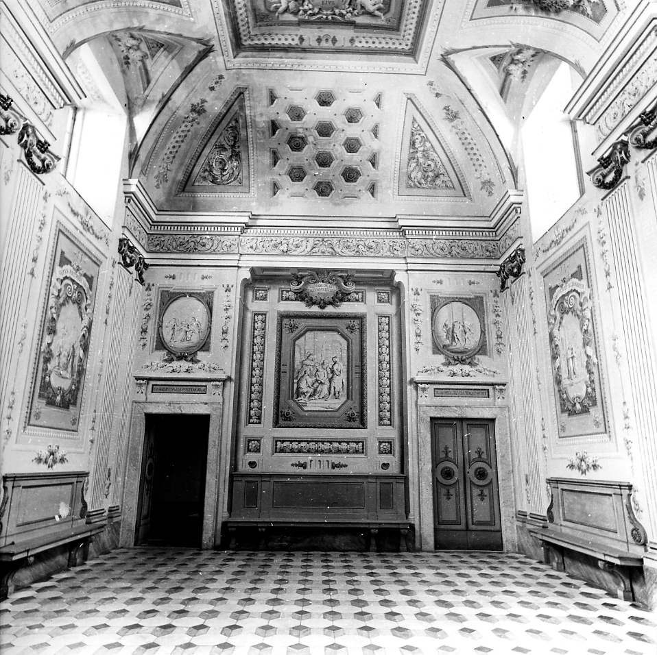 decorazione plastico-architettonica di Stassi Niccola, Casini Bartolomeo (sec. XVIII)